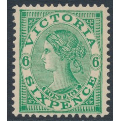 AUSTRALIA / VIC - 1901 6d emerald QV, perf. 12½, V crown watermark, MH – SG # 392 AUSTRALIA / VIC - 1901 6d emerald QV, perf. 12½, V crown watermark, MH – SG # 392