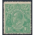 AUSTRALIA - 1923 1½d yellow-green KGV, single watermark, MH – ACSC # 88B