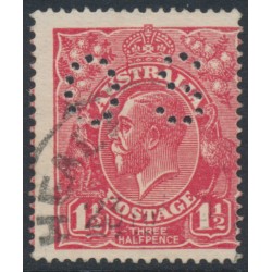 AUSTRALIA - 1924 1½d red KGV, no watermark, perf. OS, used – ACSC # 90Aba