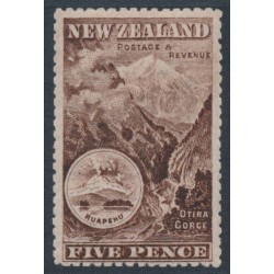 NEW ZEALAND - 1906 5d red-brown Mt. Ruapehu, perf. 14, single watermark, MH – SG # 323a