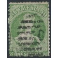 NEW ZEALAND - 1864 1/- green QV Chalon, perf. 12½, star watermark, used – SG # 124 NEW ZEALAND - 1864 1/- green QV Chalon, perf. 12½, star watermark, used – SG # 124