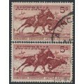AUSTRALIA - 1961-1964 Cattle on cream & white papers, used – SG # 327+327a AUSTRALIA - 1961-1964 Cattle on cream & white papers, used – SG # 327+327a