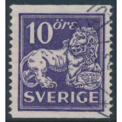SWEDEN - 1926 10öre violet Lion, perf. 13, lines watermark, used – Facit # 144Ecx SWEDEN - 1926 10öre violet Lion, perf. 13, lines watermark, used – Facit # 144Ecx