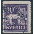 SWEDEN - 1926 10öre violet Lion, perf. 13, lines + KPV watermark, used – Facit # 144Ecxz SWEDEN - 1926 10öre violet Lion, perf. 13, lines + KPV watermark, used – Facit # 144Ecxz