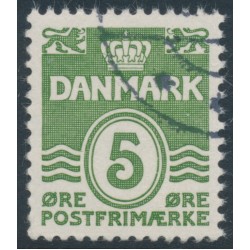 DENMARK - 1937 5øre grey-green Numeral, quadrille background, used – Facit # 102