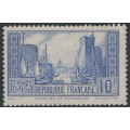 FRANCE - 1929 10Fr pale ultramarine Port de la Rochelle (type I), MH – Michel # 241I