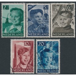 NETHERLANDS - 1951 Voor het Kind set of 5, used – NVPH # 573-577