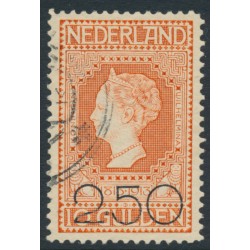 NETHERLANDS - 1920 2.50G on 10G red-orange Queen Wilhelmina, used – NVPH # 105