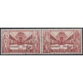 AUSTRALIA - 1958 5½d brown War Memorial pair, CTO – SG # 302a