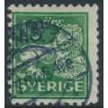 SWEDEN - 1921 10öre green Lion, perf. 9¾ on 4-sides, KPV watermark, used – Facit # 144Cbz