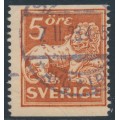 SWEDEN - 1922 5öre brown Lion, type II, perf. 13, no watermark, used – Facit # 142Ea
