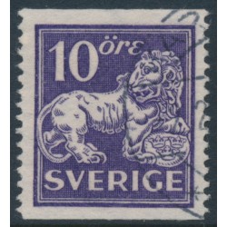 SWEDEN - 1926 10öre violet Lion, perf. 13, lines watermark, used – Facit # 144Ecx