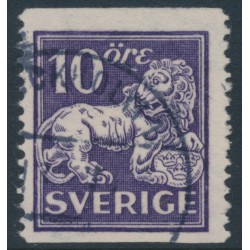 SWEDEN - 1926 10öre violet Lion, perf. 13, lines + KPV watermark, used – Facit # 144Ecxz